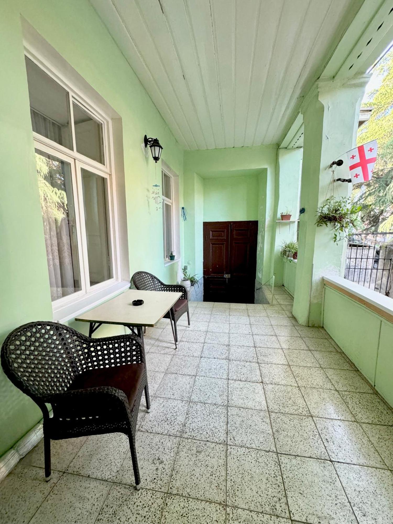Authentic Old Tbilisi Apartment Exterior foto